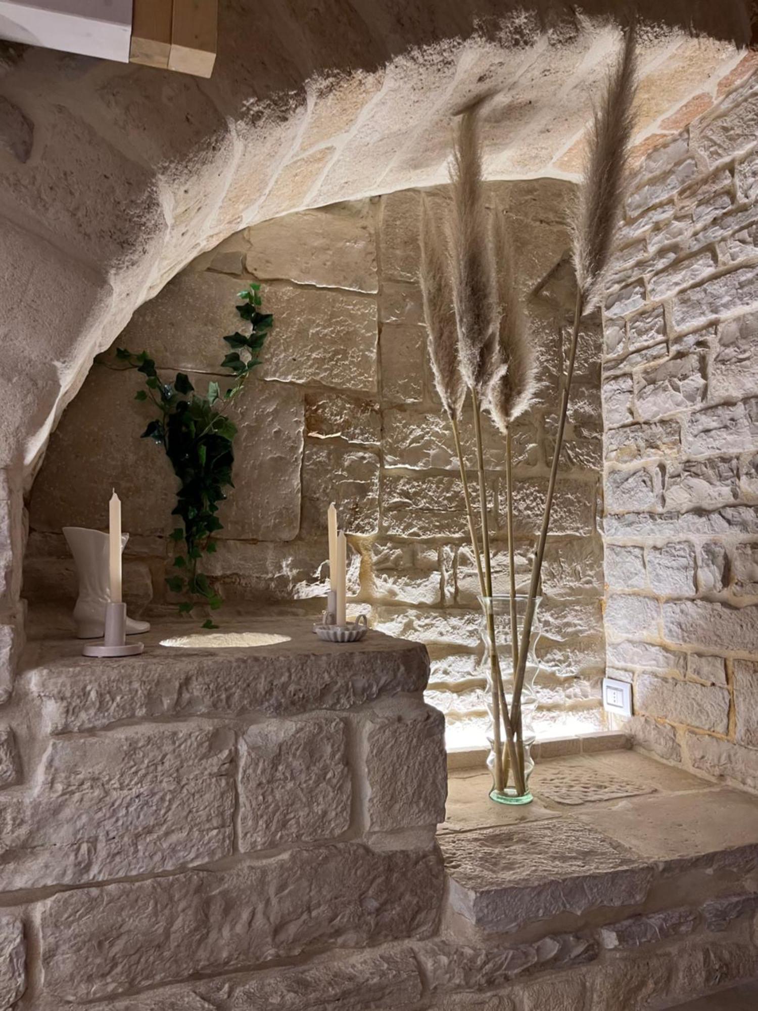 Epoca Suite House Trani Exteriör bild